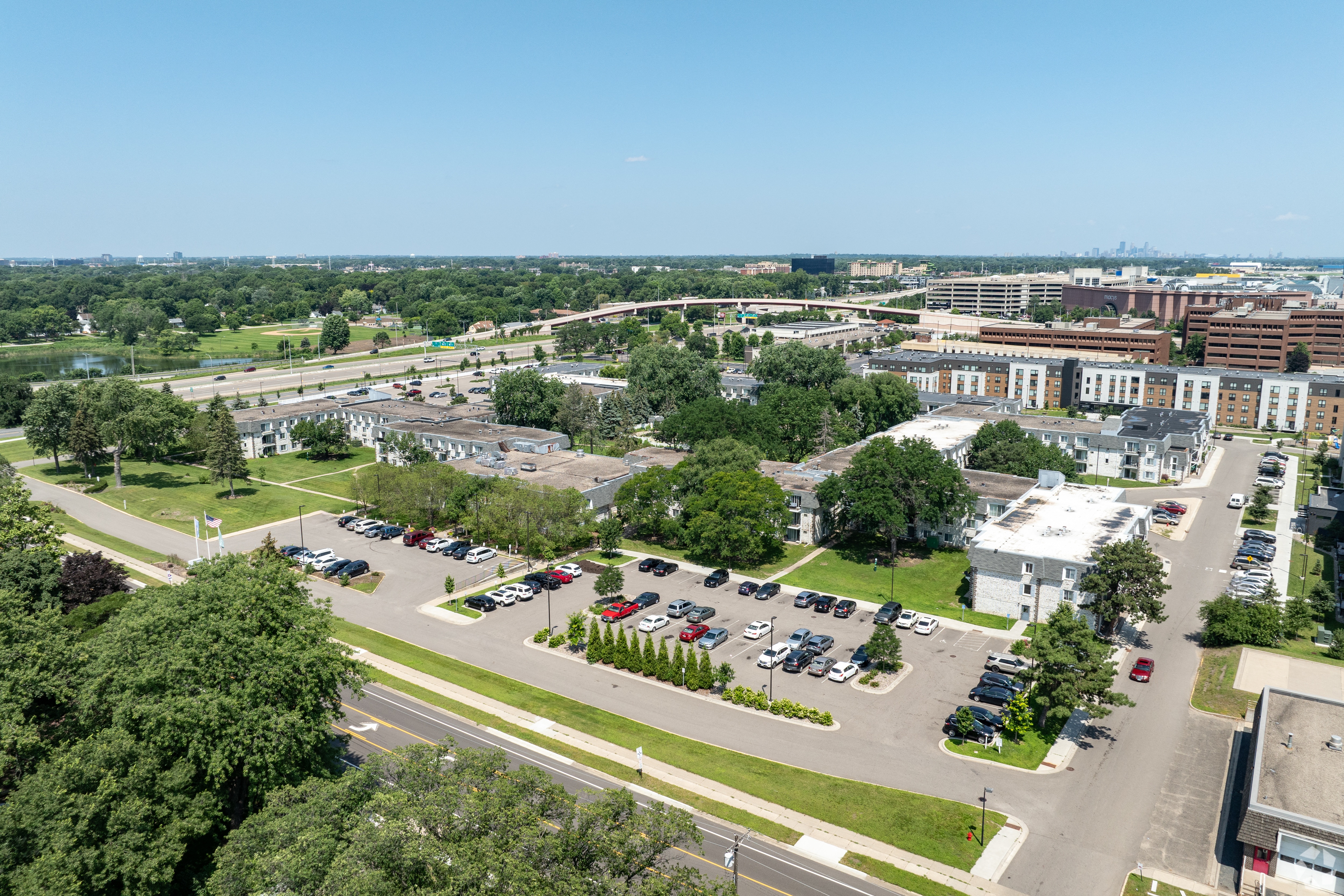 Blooming Meadows South Image 11